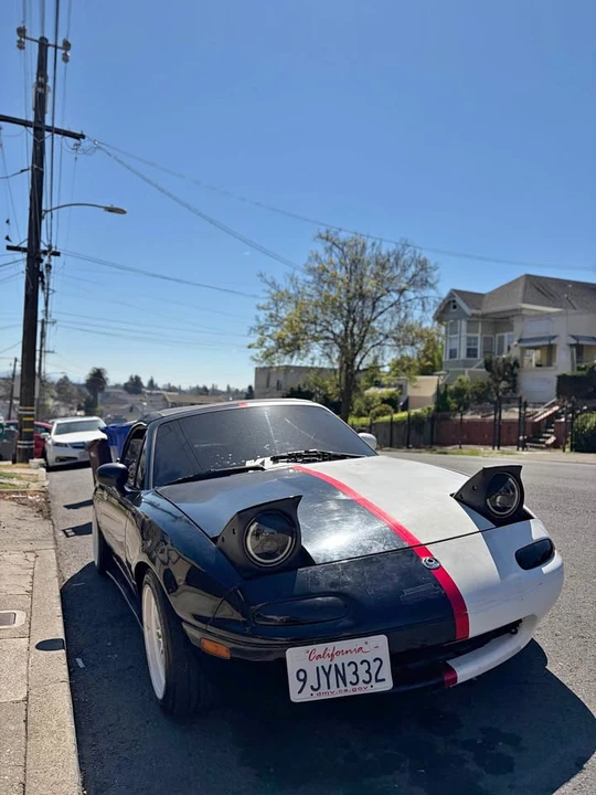 1995 Mazda NA MX-5 Miata - Image 2 of 6