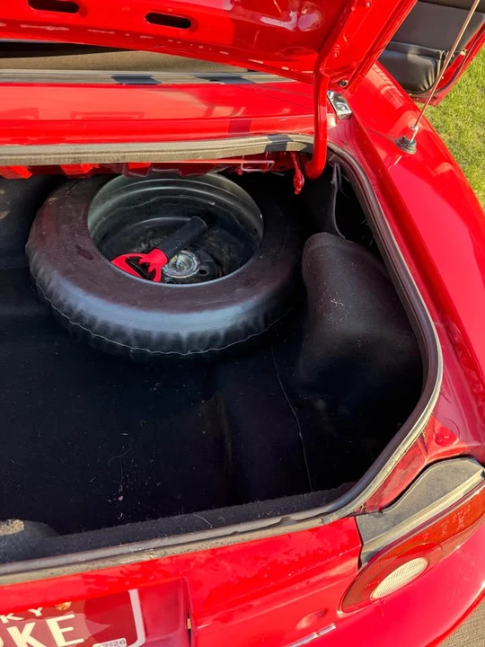 1995 Mazda NA MX-5 Miata - Image 14 of 20