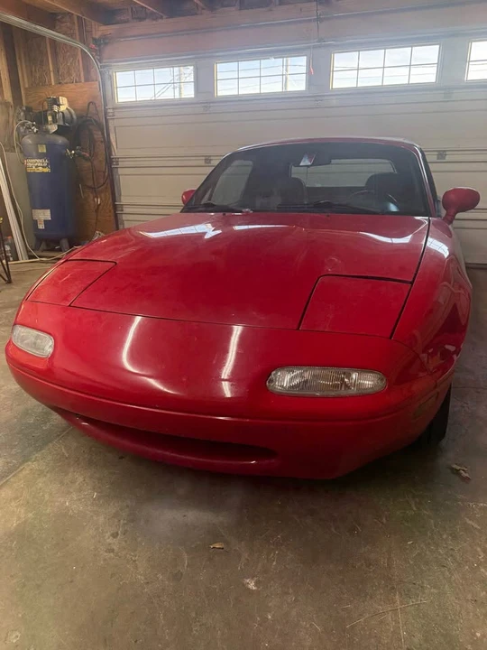 1995 Mazda NA MX-5 Miata - Image 9 of 10