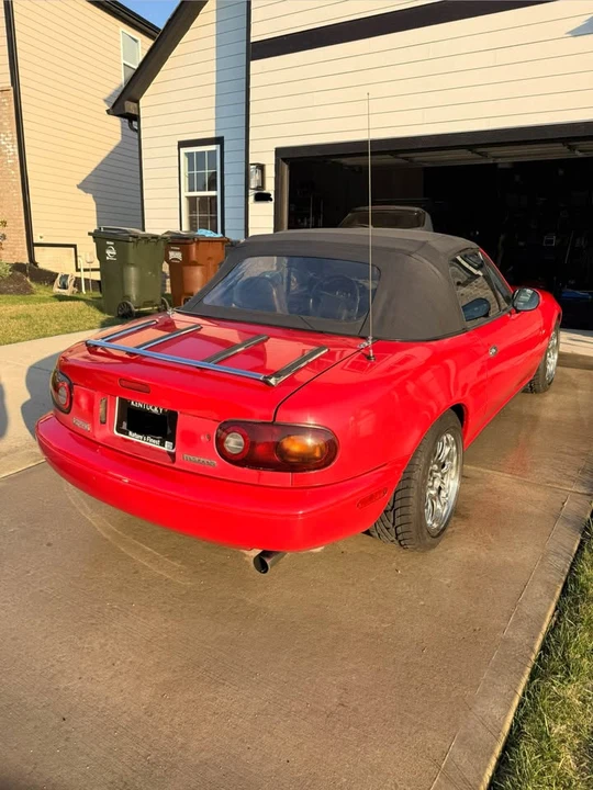 1995 Mazda NA MX-5 Miata - Image 6 of 20
