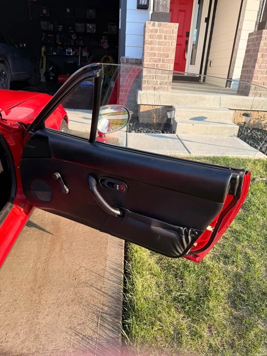 1995 Mazda NA MX-5 Miata - Image 10 of 20