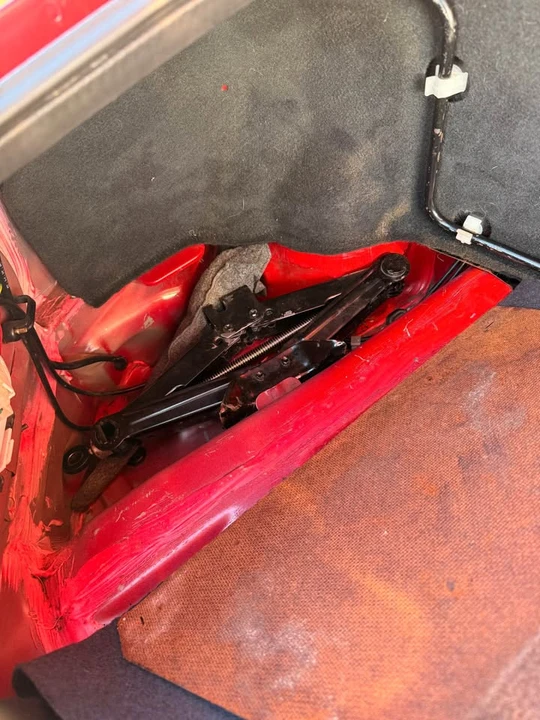 1995 Mazda NA MX-5 Miata - Image 16 of 20