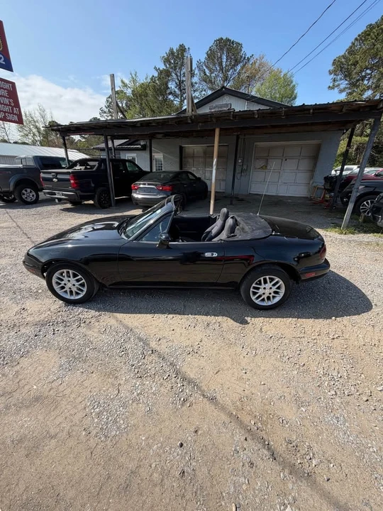 1995 Mazda NA MX-5 Miata - Image 2 of 20