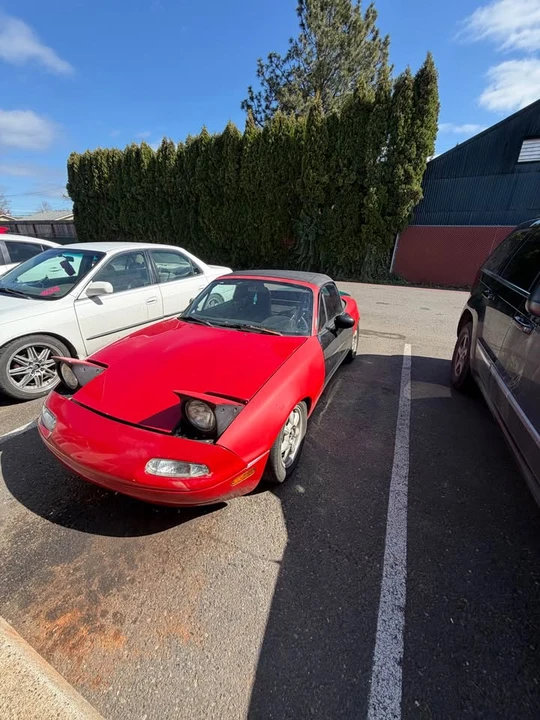 1995 Mazda NA MX-5 Miata - Image 5 of 6