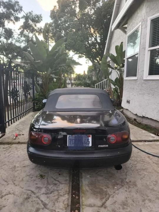 1995 Mazda NA MX-5 Miata - Image 3 of 4