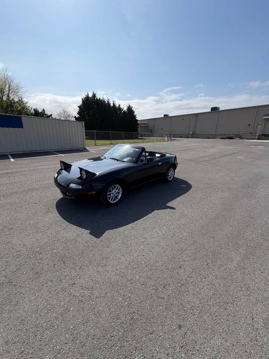 1995 Mazda NA MX-5 Miata - Image 13 of 20
