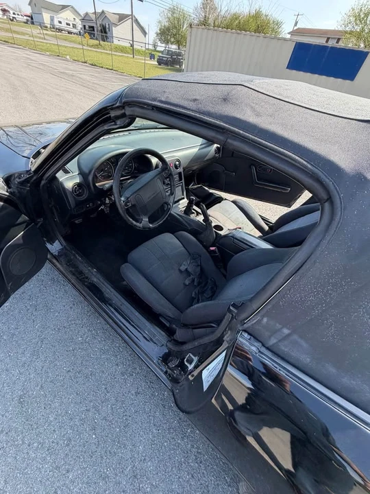 1995 Mazda NA MX-5 Miata - Image 3 of 20