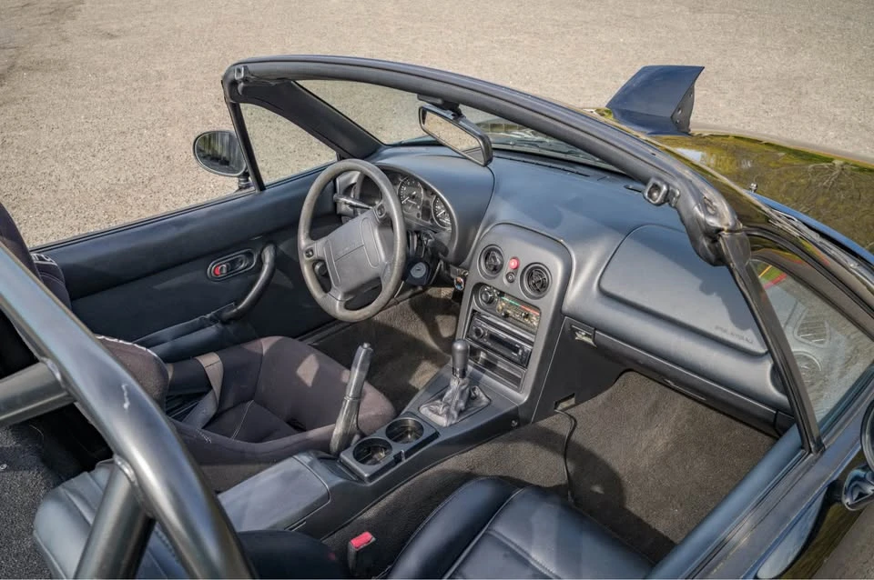 1995 Mazda NA MX-5 Miata - Image 12 of 20