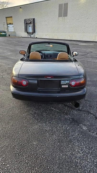 1995 Mazda NA MX-5 Miata - Image 5 of 8