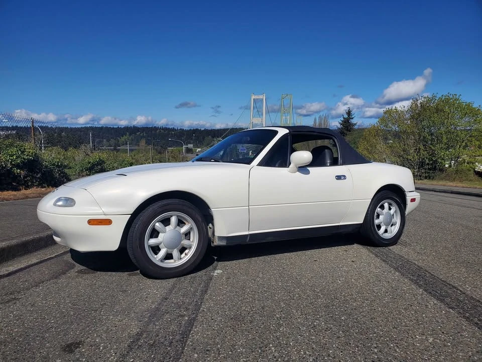 1995 Mazda NA MX-5 Miata - Image 2 of 10