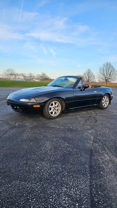 1995 Mazda NA MX-5 Miata - Image 2 of 8