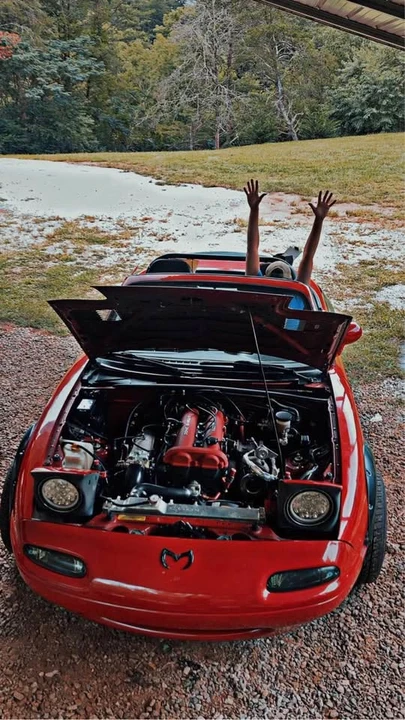 1995 Mazda NA MX-5 Miata - Image 2 of 4