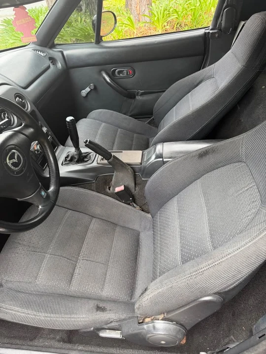 1995 Mazda NA MX-5 Miata - Image 10 of 12