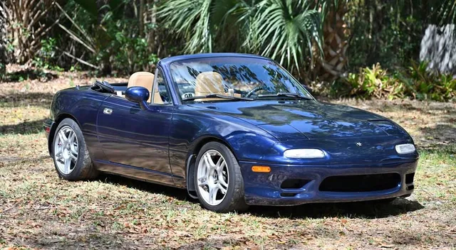 1995 Mazda MX-5 Miata