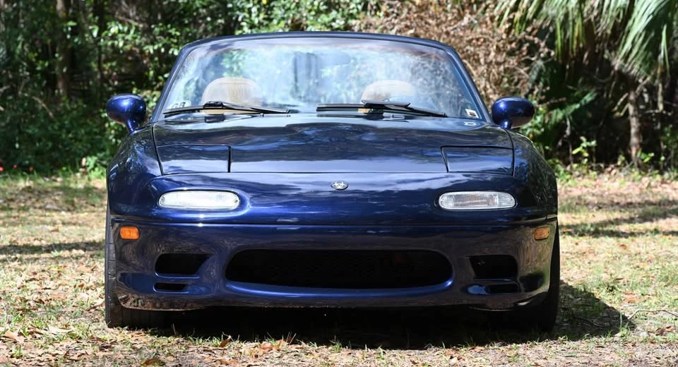 1995 Mazda NA MX-5 Miata - Image 4 of 10