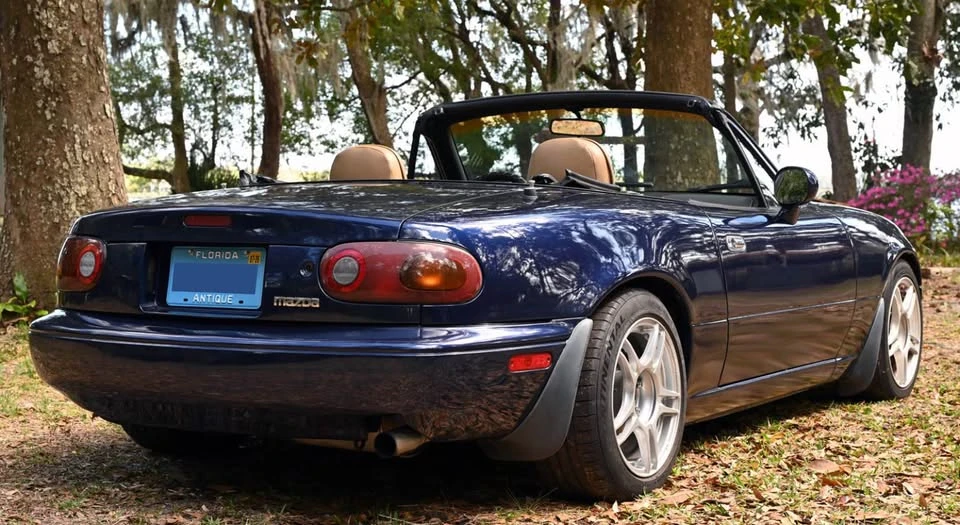 1995 Mazda NA MX-5 Miata - Image 7 of 10