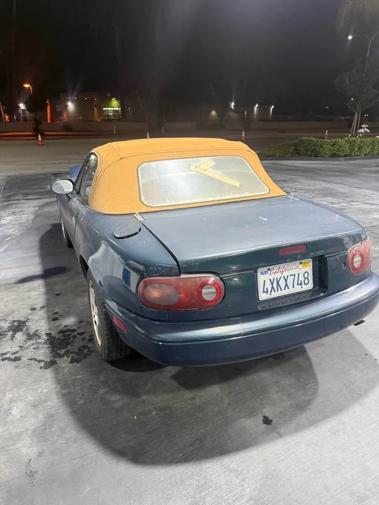 1995 Mazda NA MX-5 Miata - Image 3 of 8
