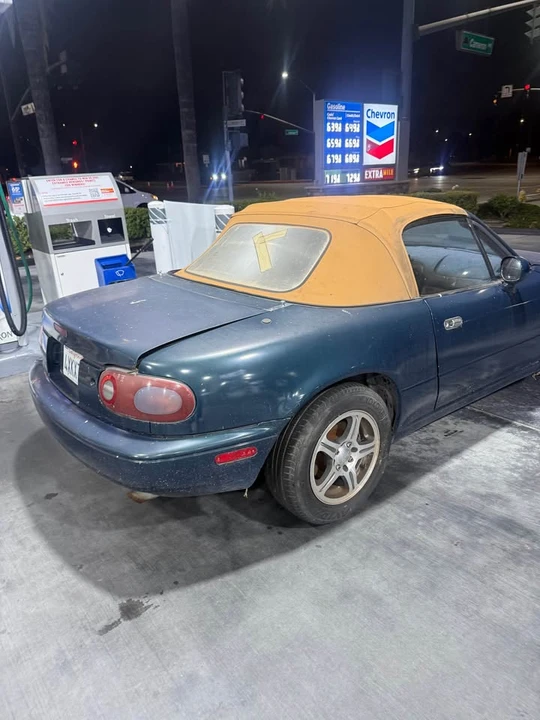1995 Mazda NA MX-5 Miata - Image 4 of 8