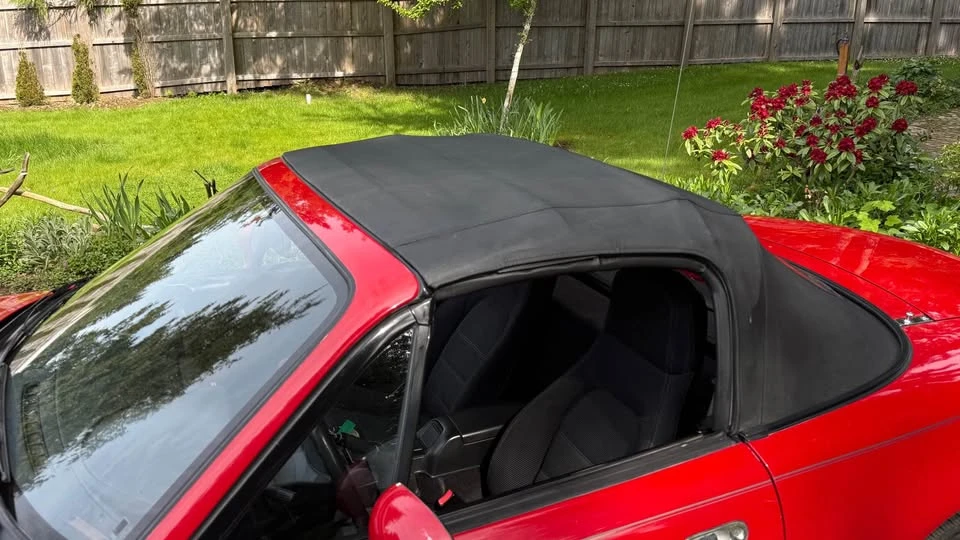1995 Mazda NA MX-5 Miata - Image 8 of 10