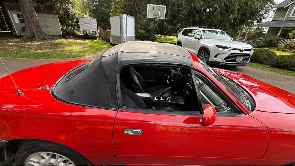 1995 Mazda NA MX-5 Miata - Image 10 of 10