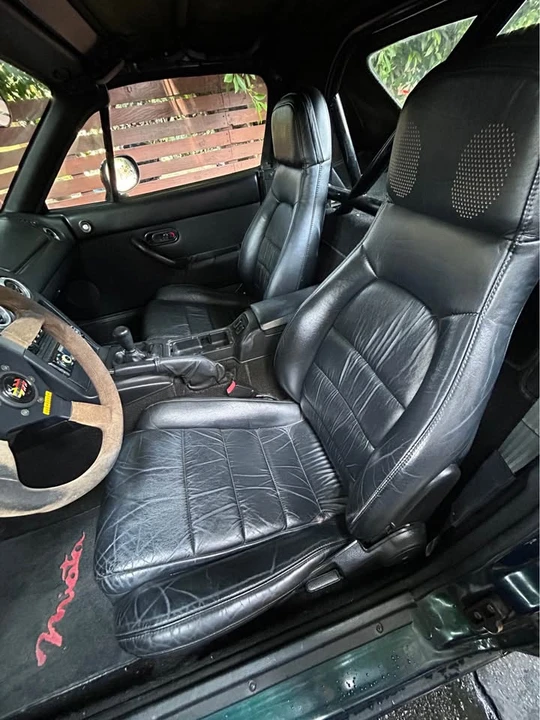 1995 Mazda NA MX-5 Miata - Image 5 of 16
