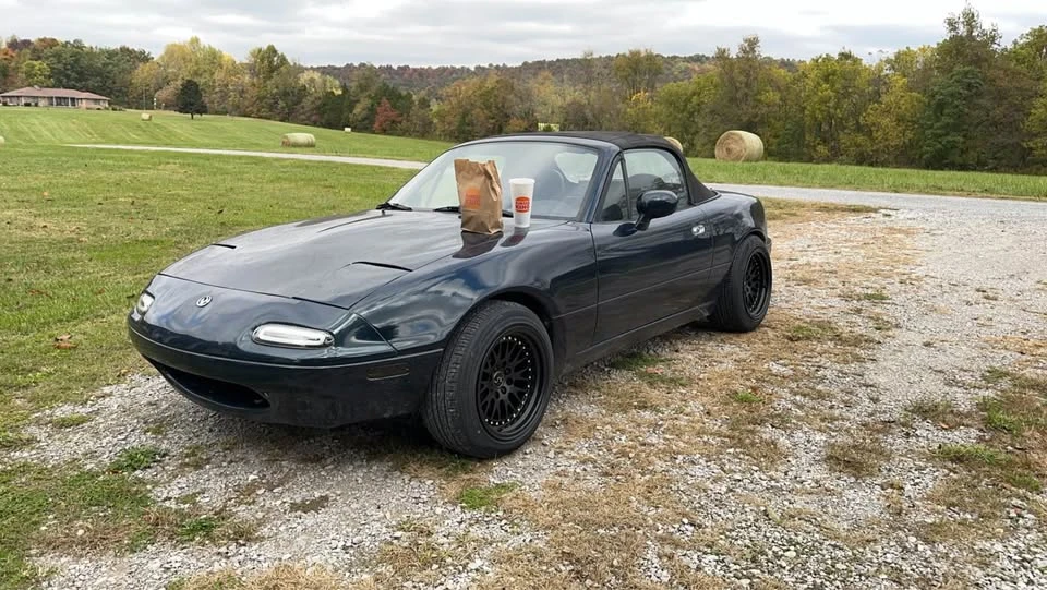 1995 Mazda NA MX-5 Miata - Image 2 of 15
