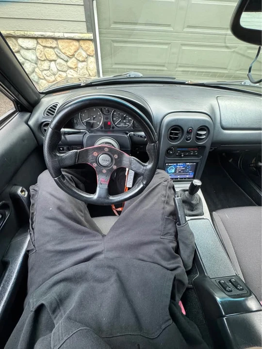 1995 Mazda NA MX-5 Miata - Image 12 of 15