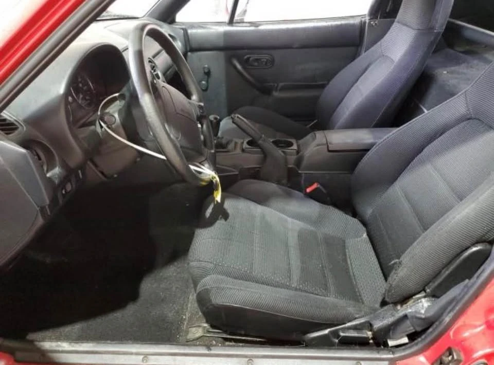 1995 Mazda NA MX-5 Miata - Image 6 of 9