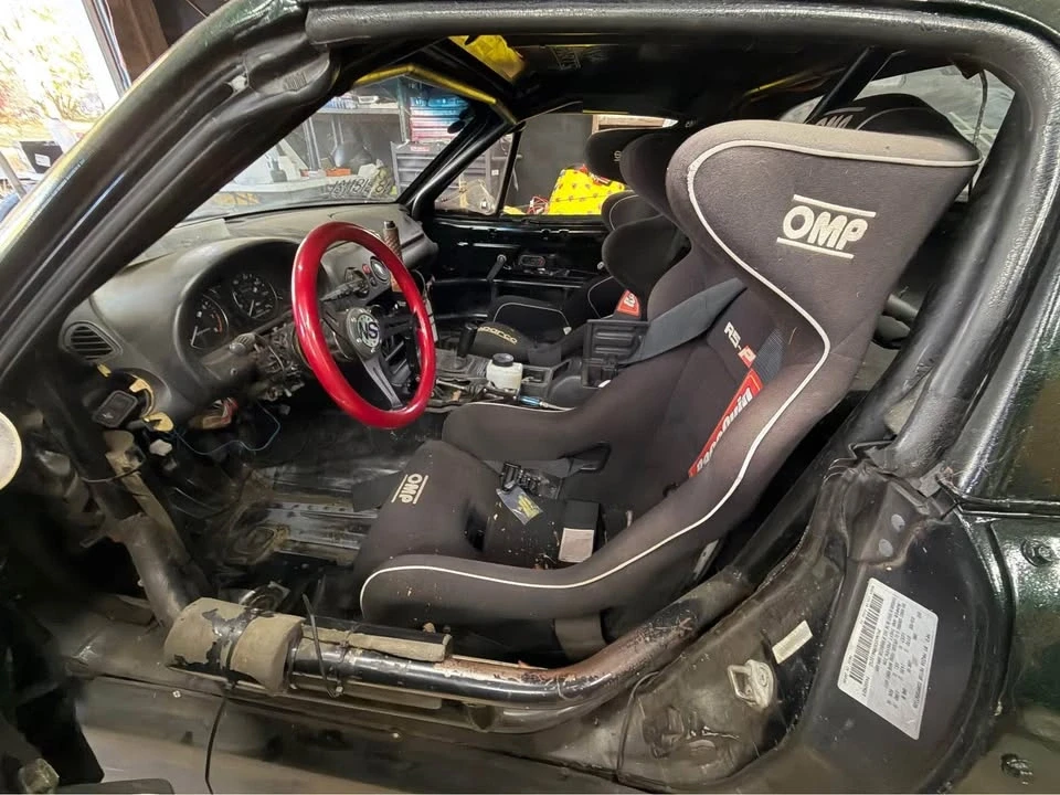 1995 Mazda NA MX-5 Miata - Image 5 of 5