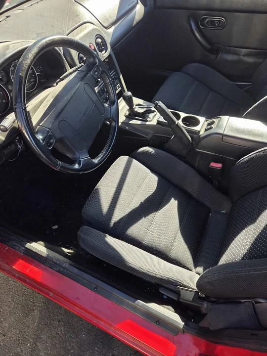 1995 Mazda NA MX-5 Miata - Image 4 of 4
