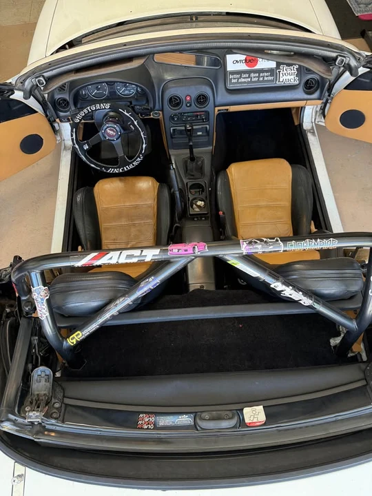 1995 Mazda NA MX-5 Miata - Image 14 of 14
