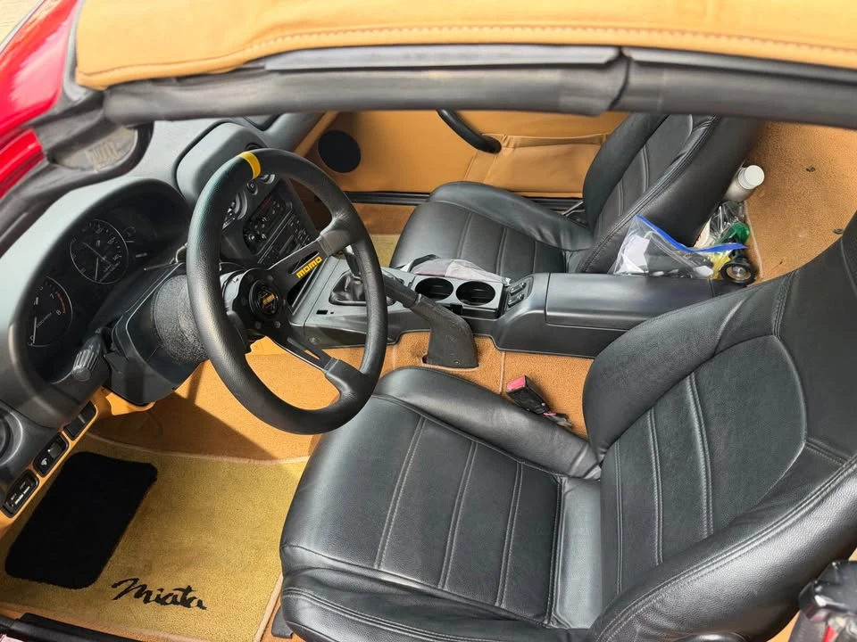 1995 Mazda NA MX-5 Miata - Image 5 of 14