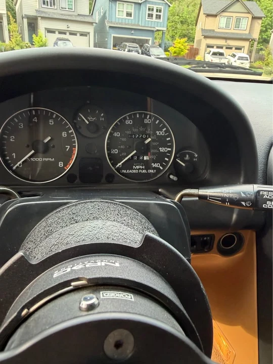 1995 Mazda NA MX-5 Miata - Image 9 of 14