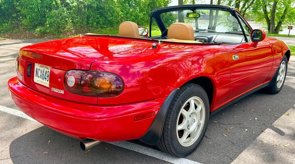1995 Mazda NA MX-5 Miata - Image 10 of 19