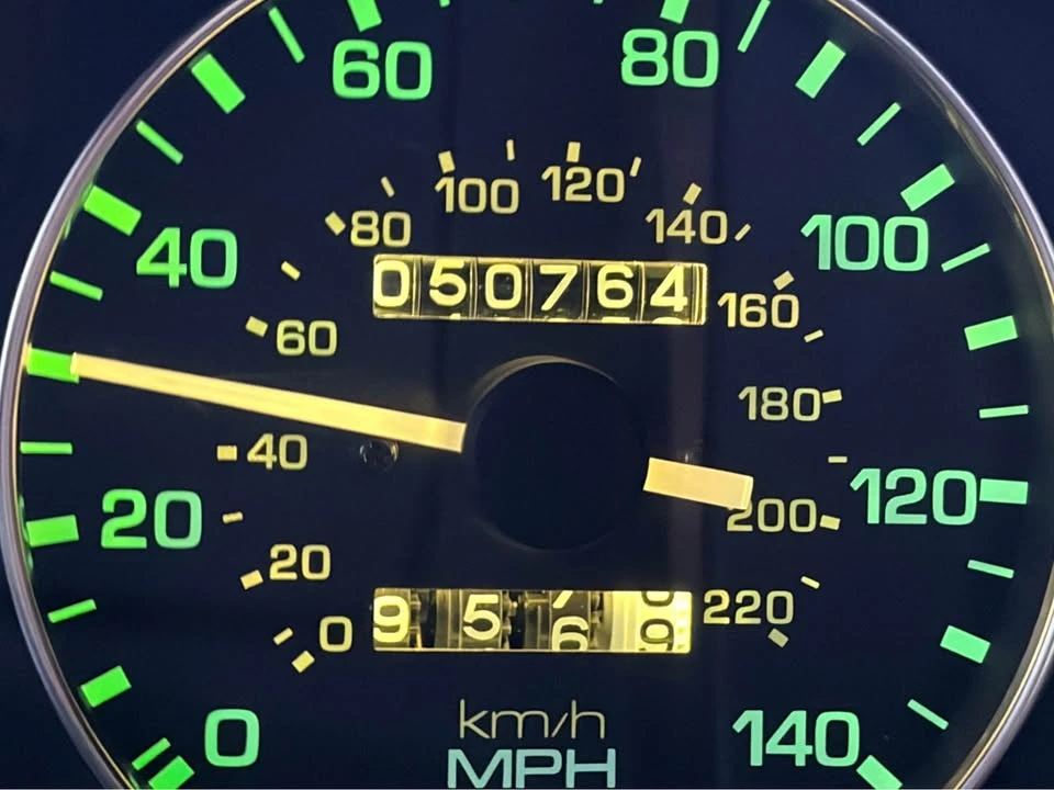 1995 Mazda NA MX-5 Miata - Image 2 of 19