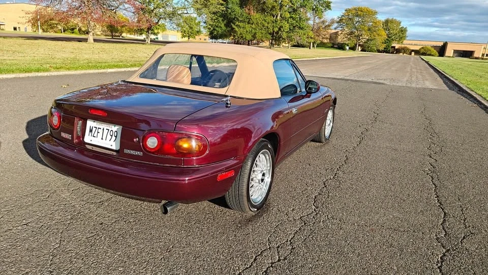 1995 Mazda NA MX-5 Miata - Image 3 of 20
