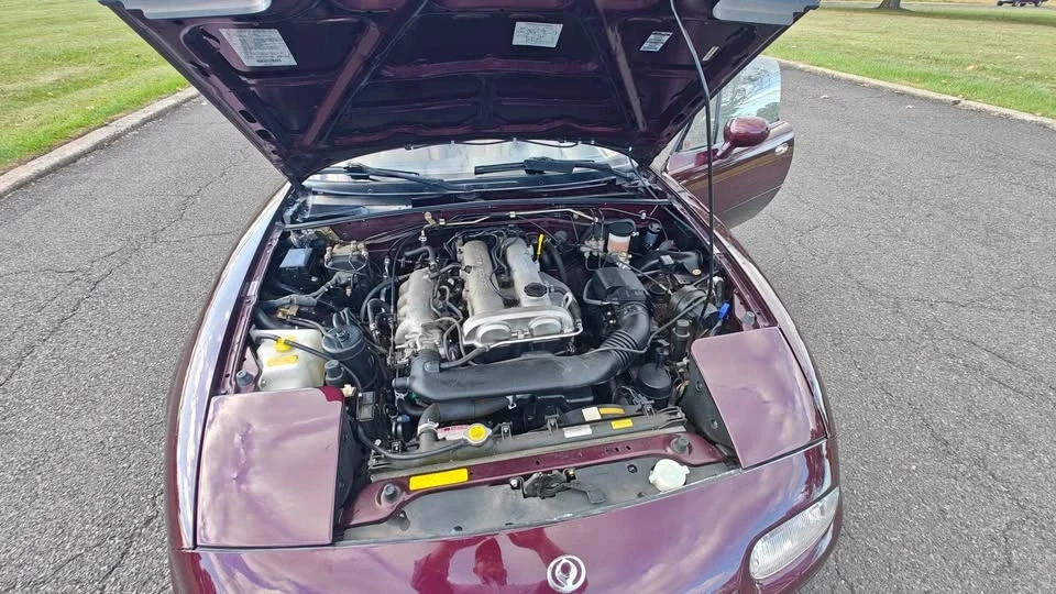 1995 Mazda NA MX-5 Miata - Image 13 of 20