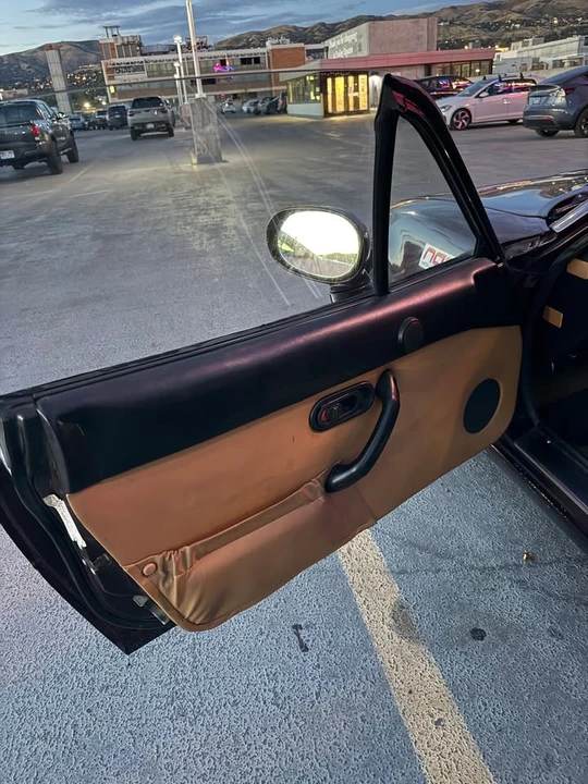 1995 Mazda NA MX-5 Miata - Image 14 of 20