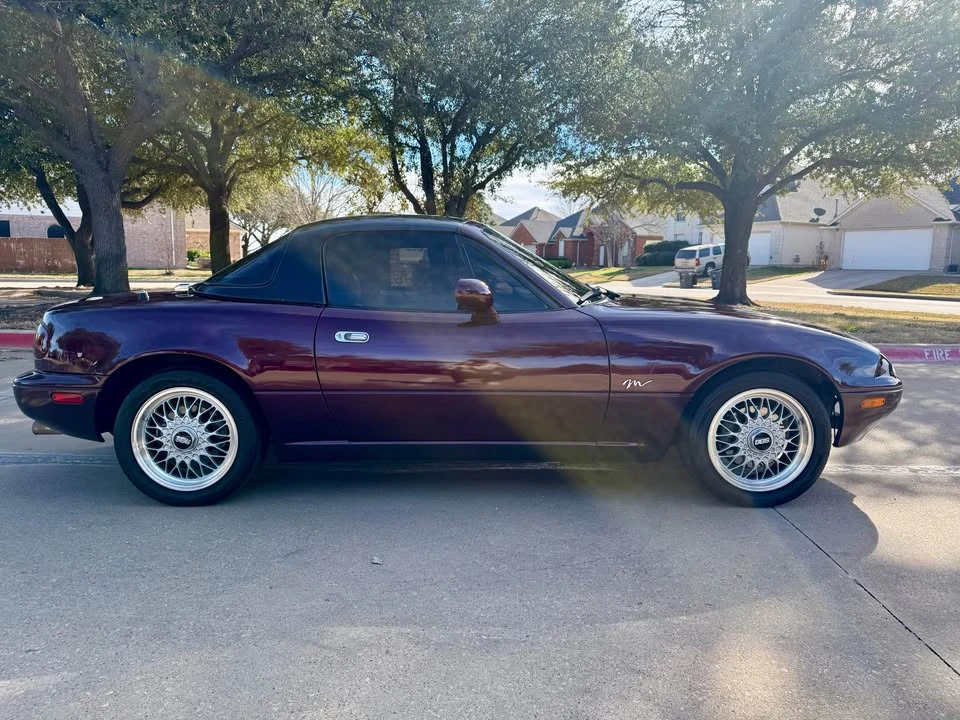 1995 Mazda NA MX-5 Miata - Image 2 of 18