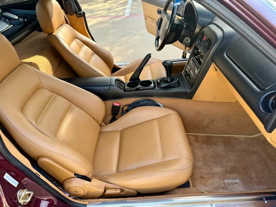 1995 Mazda NA MX-5 Miata - Image 14 of 18