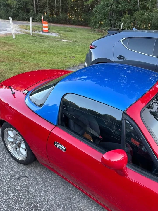 1995 Mazda NA MX-5 Miata - Image 2 of 11