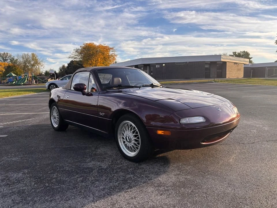 1995 Mazda NA MX-5 Miata - Image 7 of 17