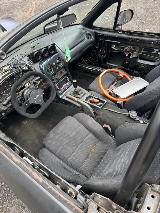 1995 Mazda NA MX-5 Miata - Image 5 of 14