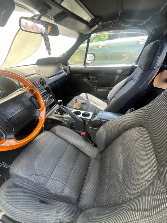 1995 Mazda NA MX-5 Miata - Image 10 of 13