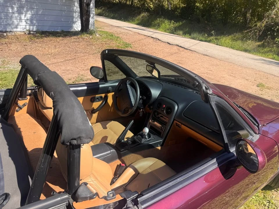 1995 Mazda NA MX-5 Miata - Image 8 of 12