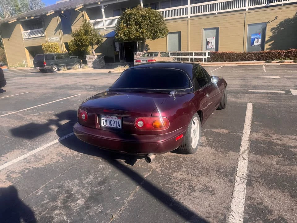 1995 Mazda NA MX-5 Miata - Image 2 of 12