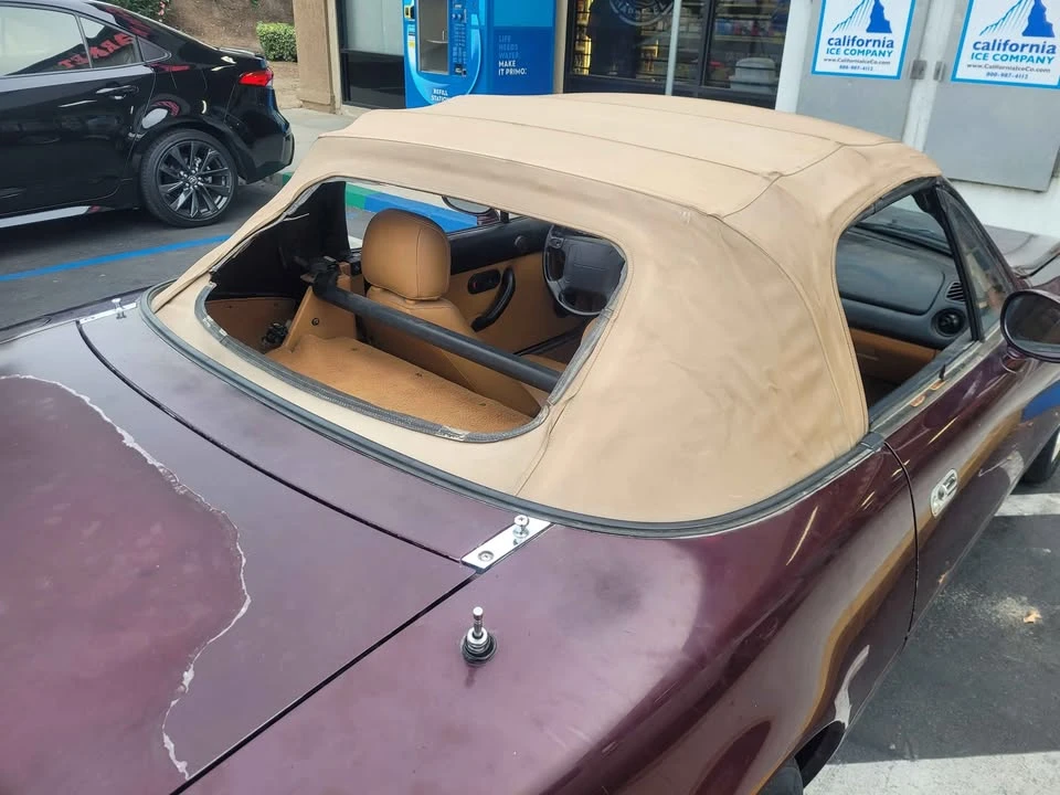 1995 Mazda NA MX-5 Miata - Image 5 of 10