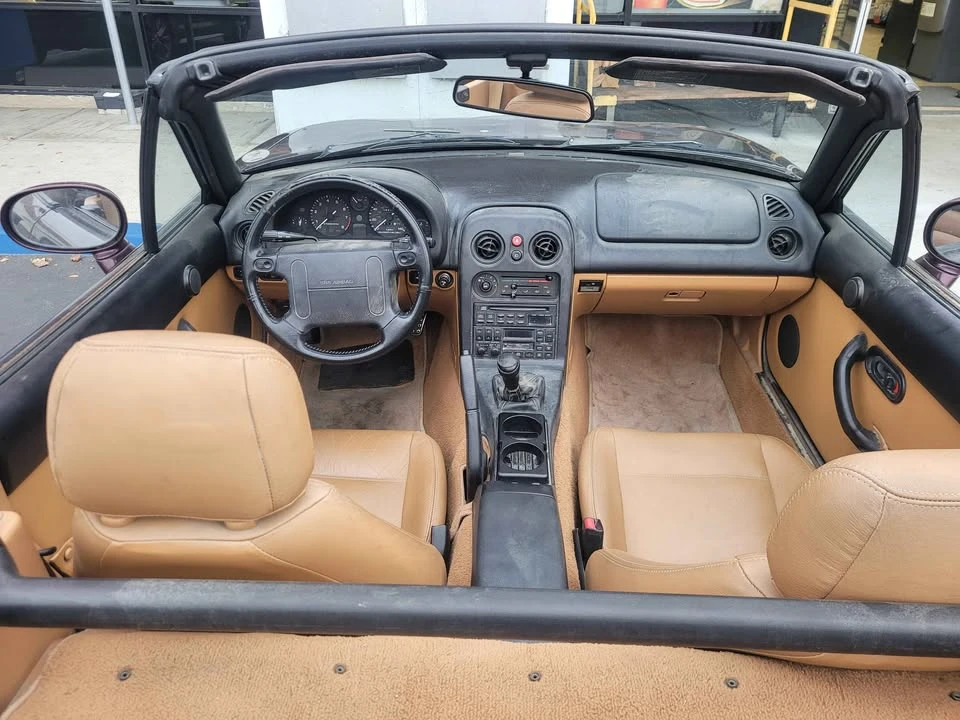 1995 Mazda NA MX-5 Miata - Image 10 of 10
