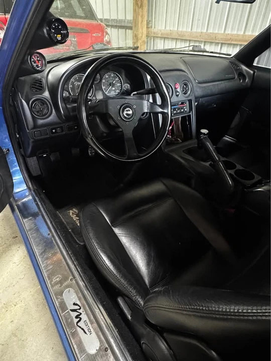 1995 Mazda NA MX-5 Miata - Image 14 of 17