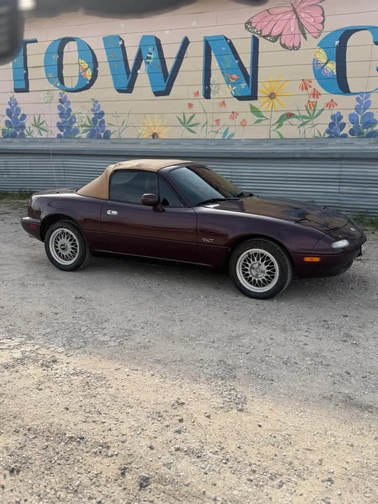 1995 Mazda NA MX-5 Miata - Image 4 of 18